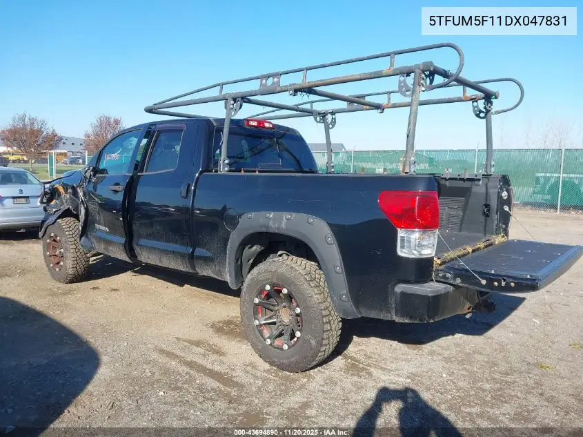 5TFUM5F11DX047831 2013 Toyota Tundra Grade 4.6L V8