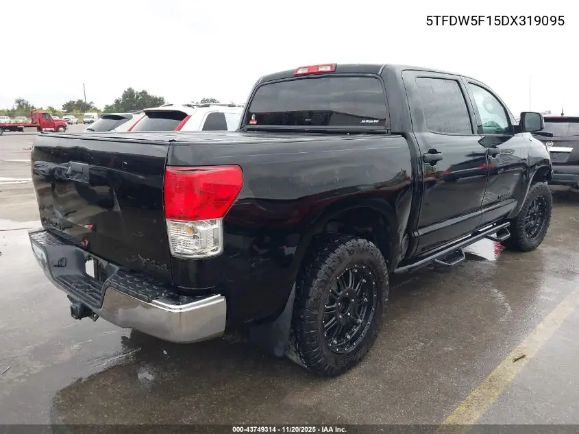 5TFDW5F15DX319095 2013 Toyota Tundra Grade 5.7L V8