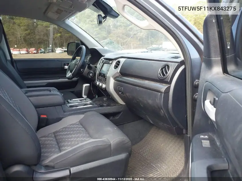 5TFUW5F11KX843275 2019 Toyota Tundra Sr5 5.7L V8
