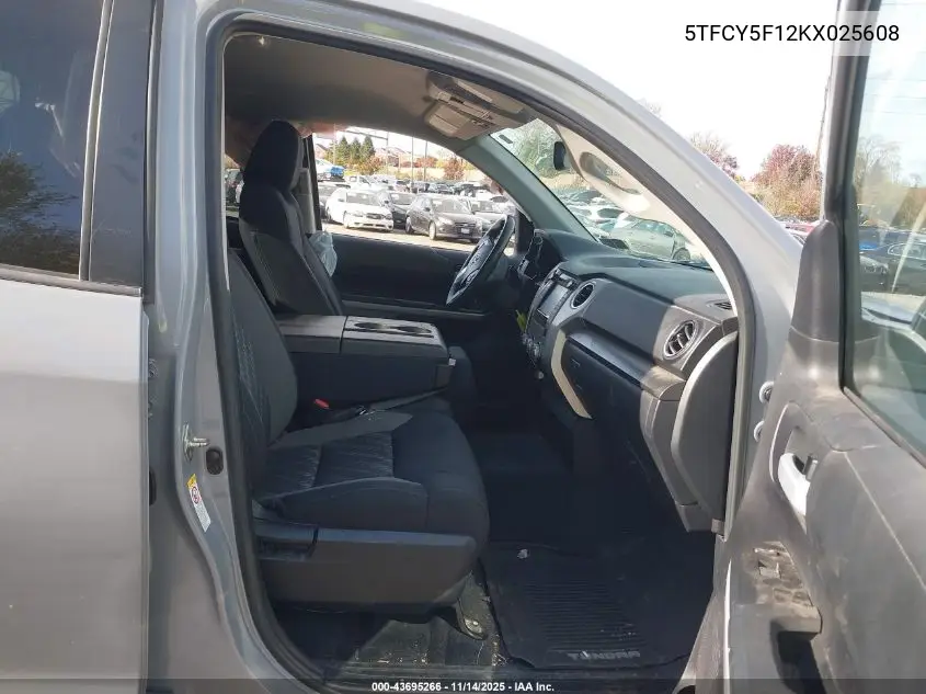 5TFCY5F12KX025608 2019 Toyota Tundra Sr5 5.7L V8