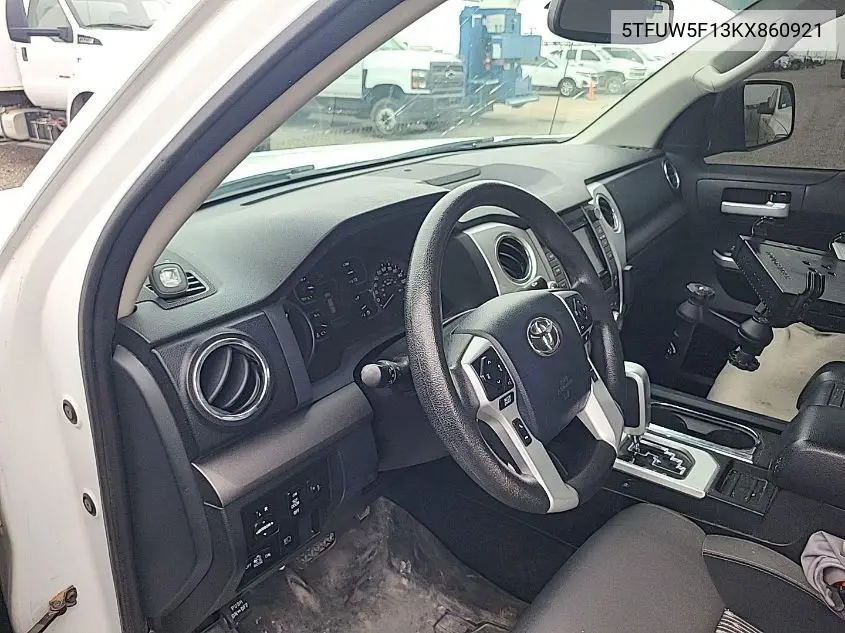 5TFUW5F13KX860921 2019 Toyota Tundra Sr5 5.7L V8