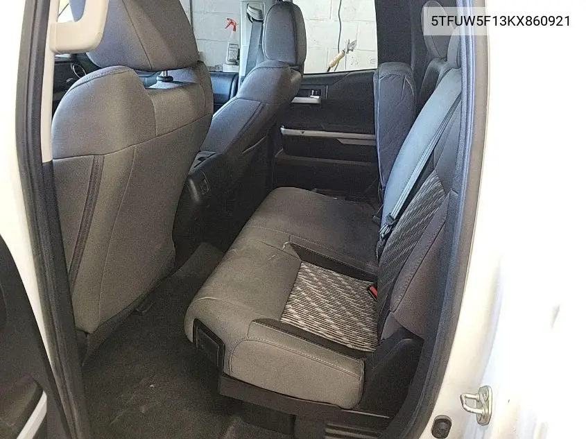 5TFUW5F13KX860921 2019 Toyota Tundra Sr5 5.7L V8