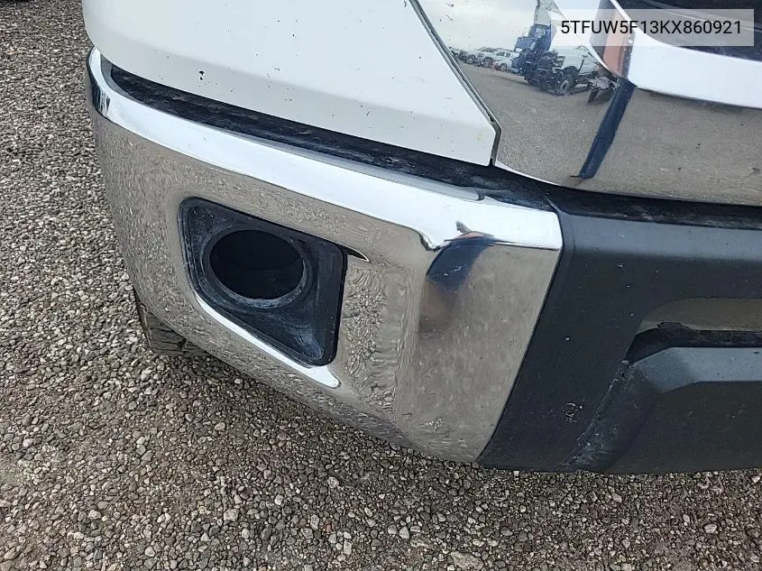 5TFUW5F13KX860921 2019 Toyota Tundra Sr5 5.7L V8