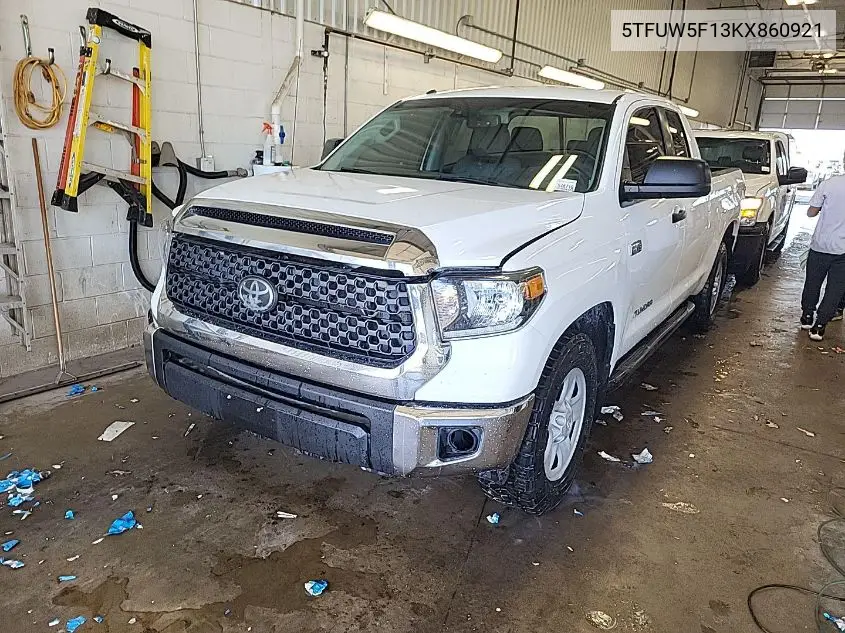 5TFUW5F13KX860921 2019 Toyota Tundra Sr5 5.7L V8