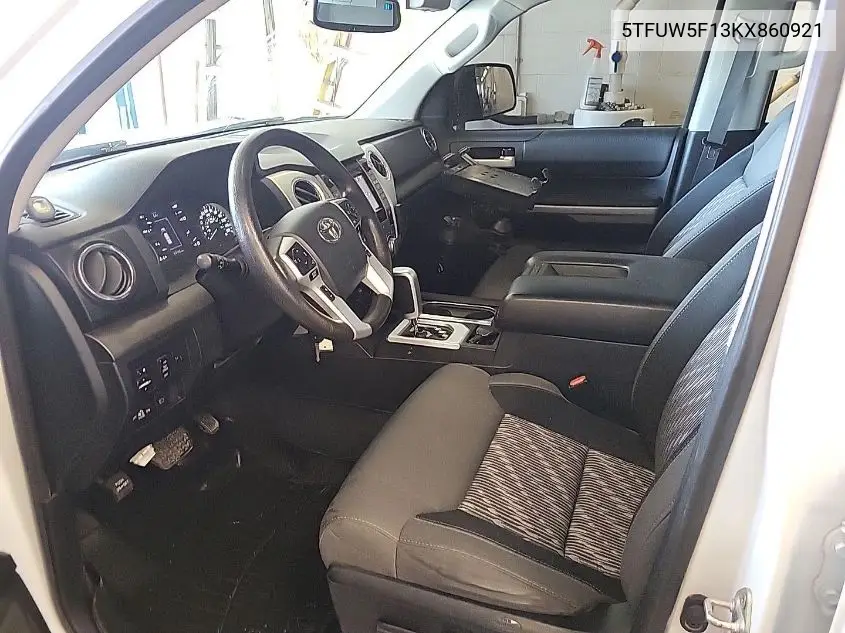 5TFUW5F13KX860921 2019 Toyota Tundra Sr5 5.7L V8