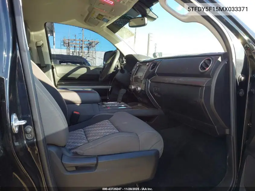 5TFDY5F15MX033371 2021 Toyota Tundra Sr5