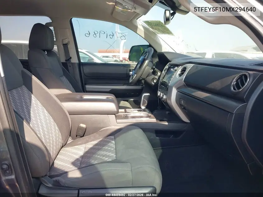 5TFEY5F10MX294640 2021 Toyota Tundra Sr5