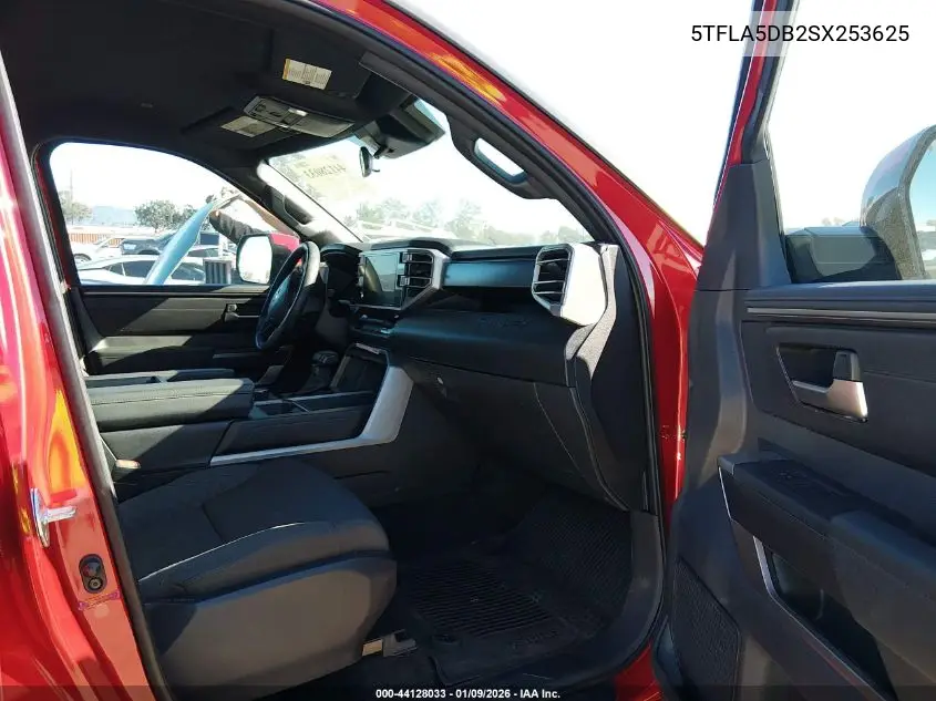 5TFLA5DB2SX253625 2025 Toyota Tundra Sr5