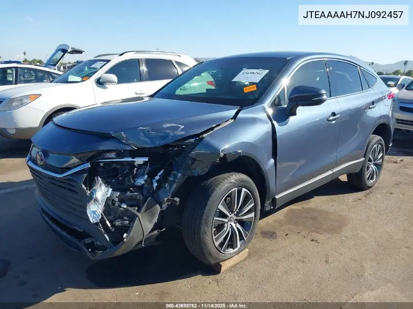 JTEAAAAH7NJ092457 2022 Toyota Venza Le