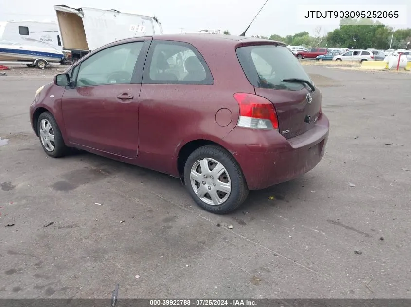 2009 Toyota Yaris VIN: JTDJT903095252065 Lot: 39922788