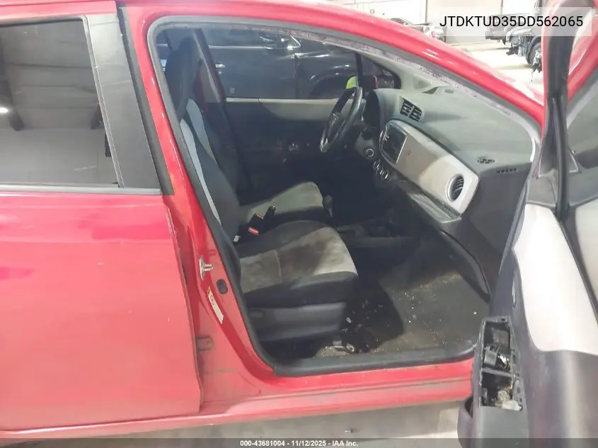 JTDKTUD35DD562065 2013 Toyota Yaris Le