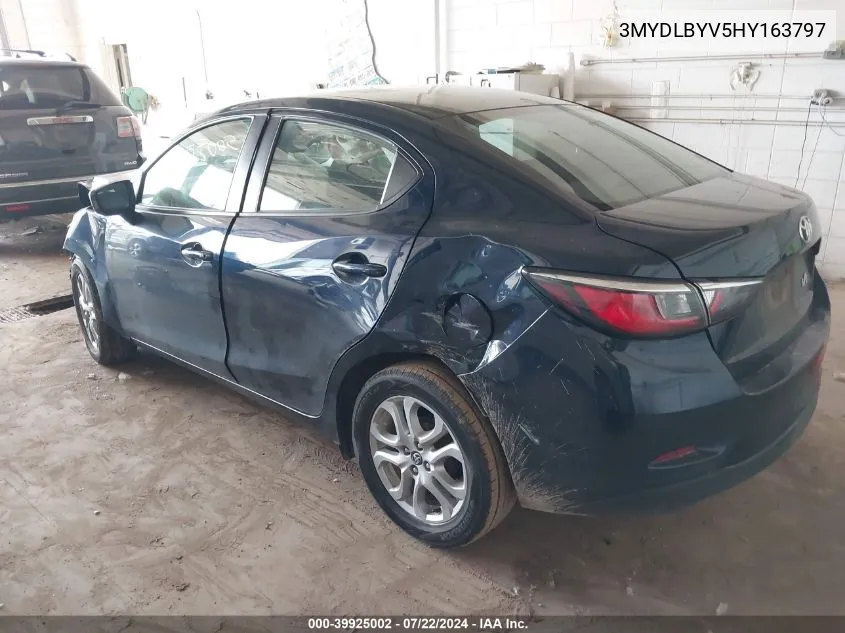 3MYDLBYV5HY163797 2017 Toyota Yaris Ia