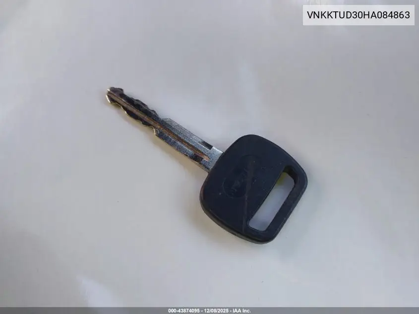 VNKKTUD30HA084863 2017 Toyota Yaris L