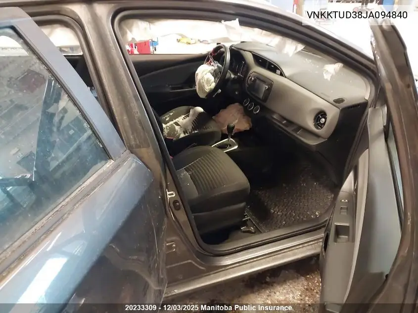 VNKKTUD38JA094840 2018 Toyota Yaris Le
