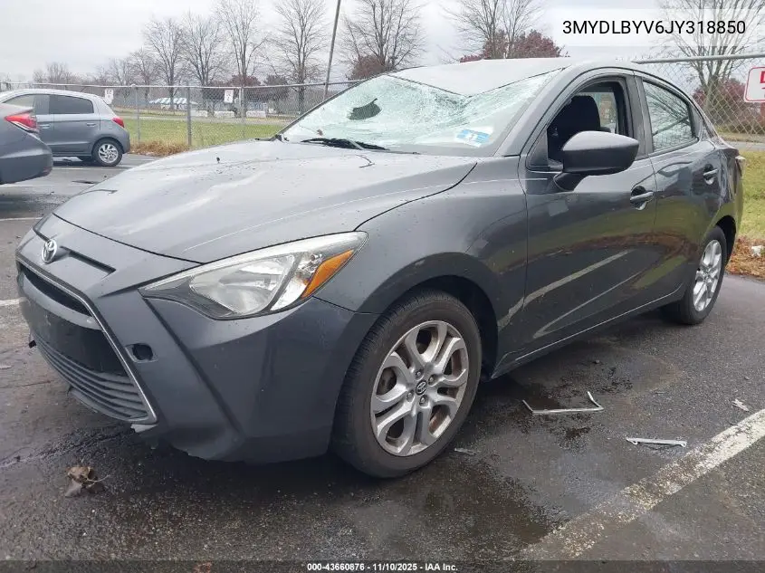 3MYDLBYV6JY318850 2018 Toyota Yaris Ia