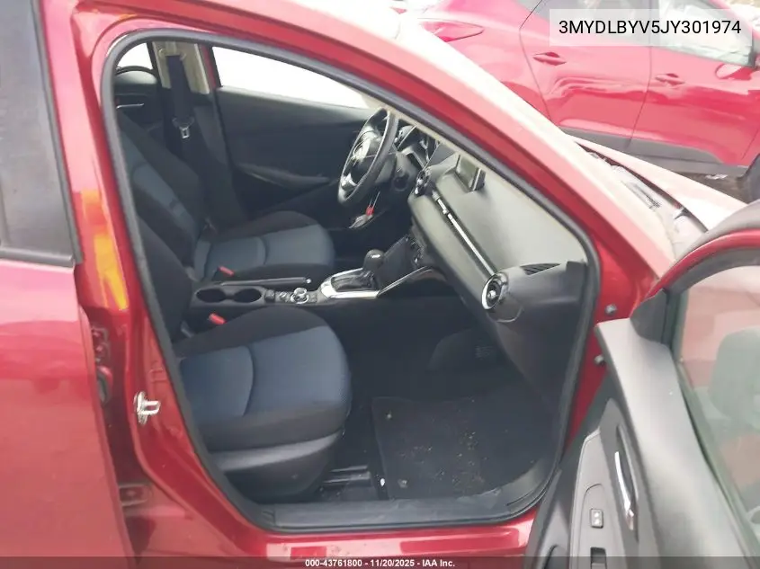 3MYDLBYV5JY301974 2018 Toyota Yaris Ia