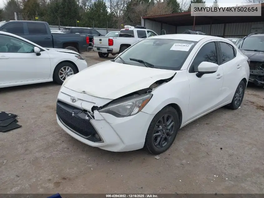 3MYDLBYV4KY502654 2019 Toyota Yaris Le