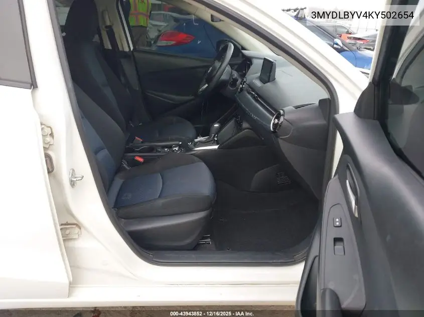 3MYDLBYV4KY502654 2019 Toyota Yaris Le
