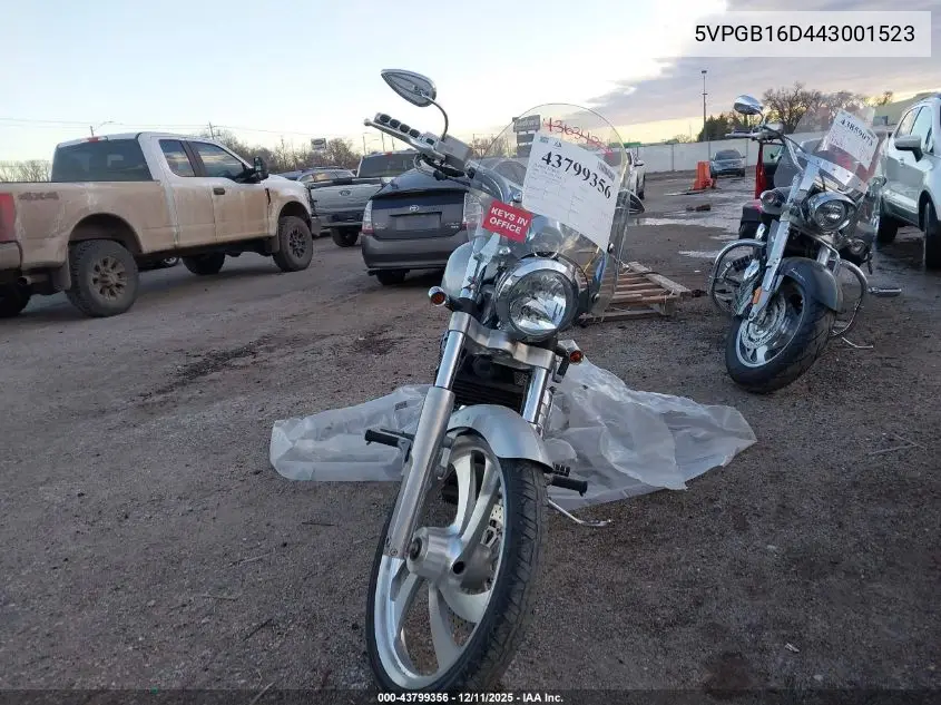 5VPGB16D443001523 2004 Victory Motorcycles Vegas