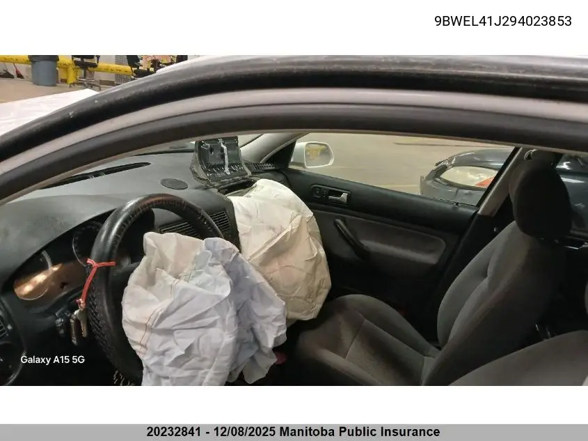 9BWEL41J294023853 2009 Volkswagen Golf City