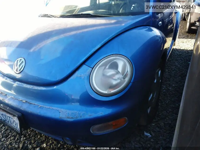 3VWCC21CXYM429841 2000 Volkswagen New Beetle Gls