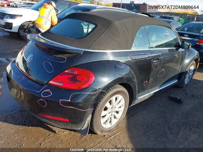 3VW5X7AT2DM809664 2013 Volkswagen Beetle 2.5L Comfortline/2.5L Highline