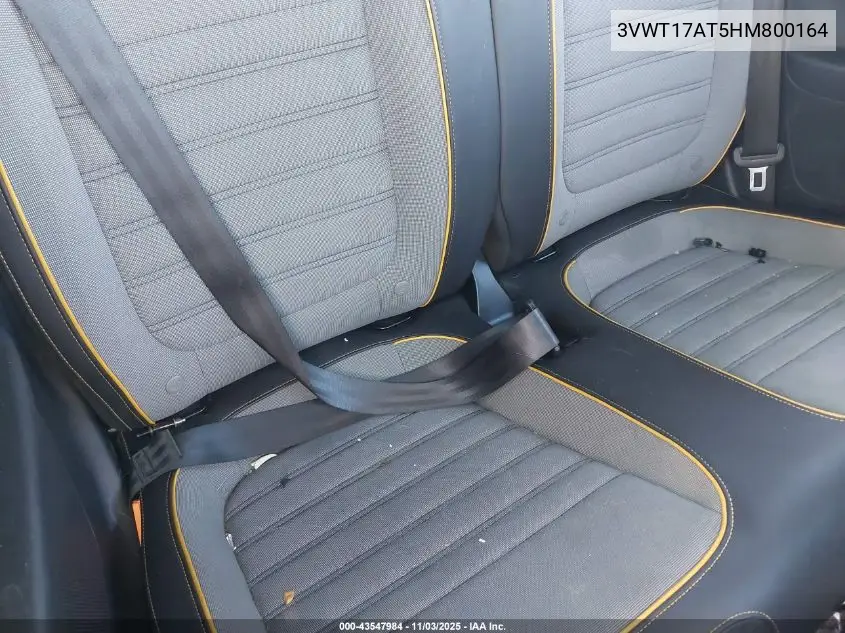 3VWT17AT5HM800164 2017 Volkswagen Beetle 1.8T Dune
