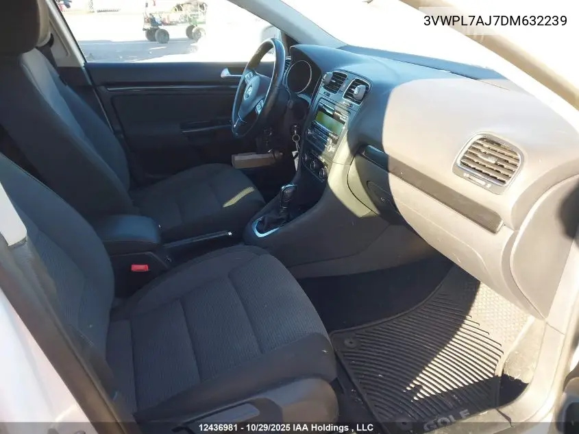 3VWPL7AJ7DM632239 2013 Volkswagen Golf 2.0 Tdi Comfortline/2.0 Tdi Highline