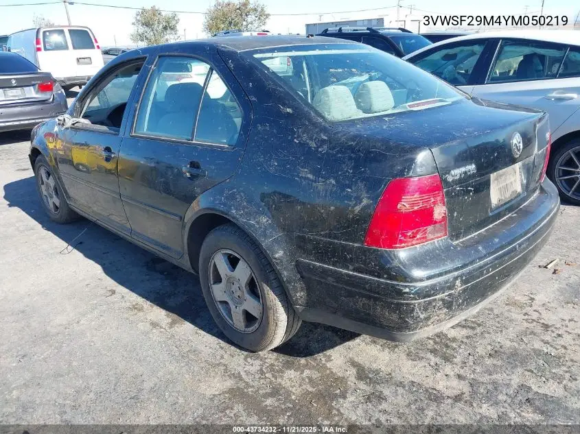 3VWSF29M4YM050219 2000 Volkswagen Jetta Gls Tdi