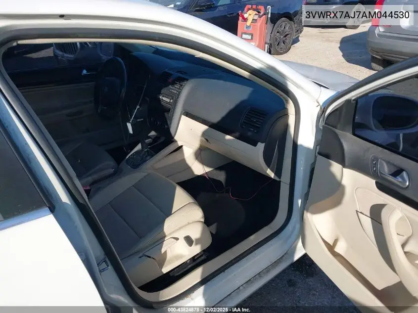 3VWRX7AJ7AM044530 2010 Volkswagen Jetta Se