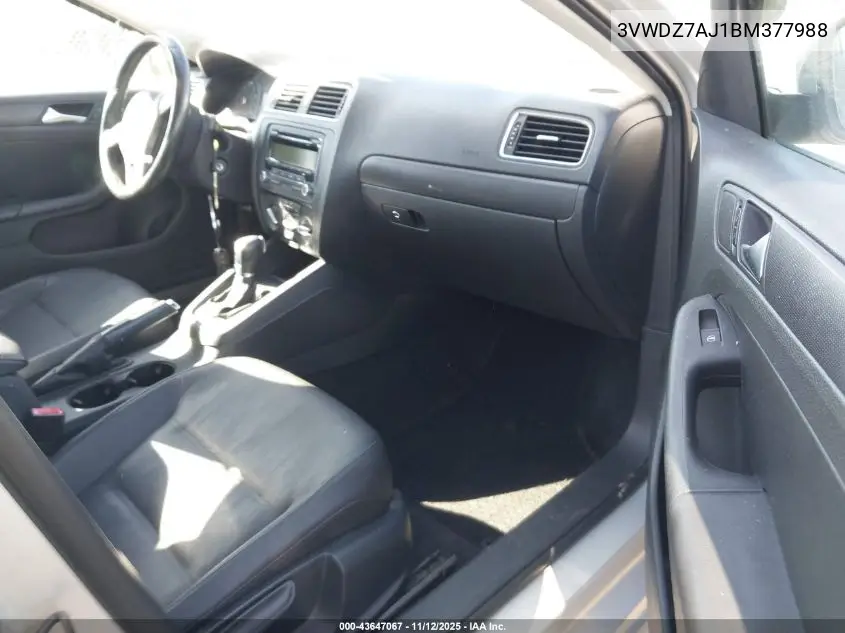 3VWDZ7AJ1BM377988 2011 Volkswagen Jetta 2.5L Se