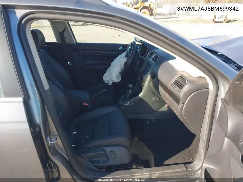 3VWML7AJ5BM699342 2011 Volkswagen Jetta Sportwagen 2.0L Tdi