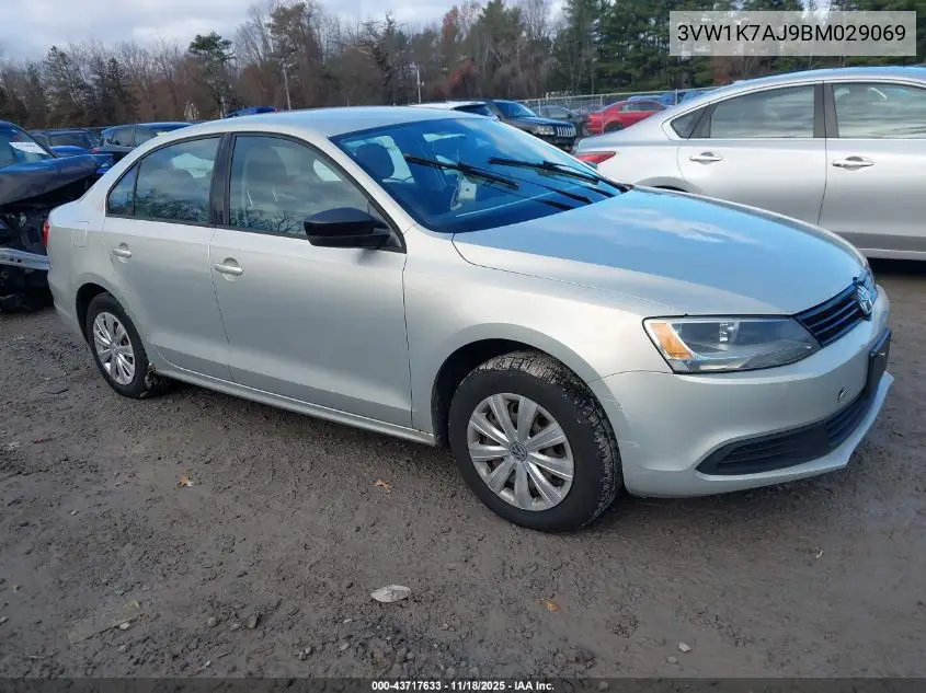 3VW1K7AJ9BM029069 2011 Volkswagen Jetta 2.0L S