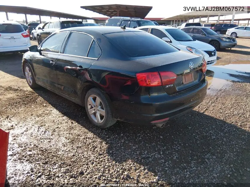 3VWLL7AJ2BM067572 2011 Volkswagen Jetta 2.0L Tdi