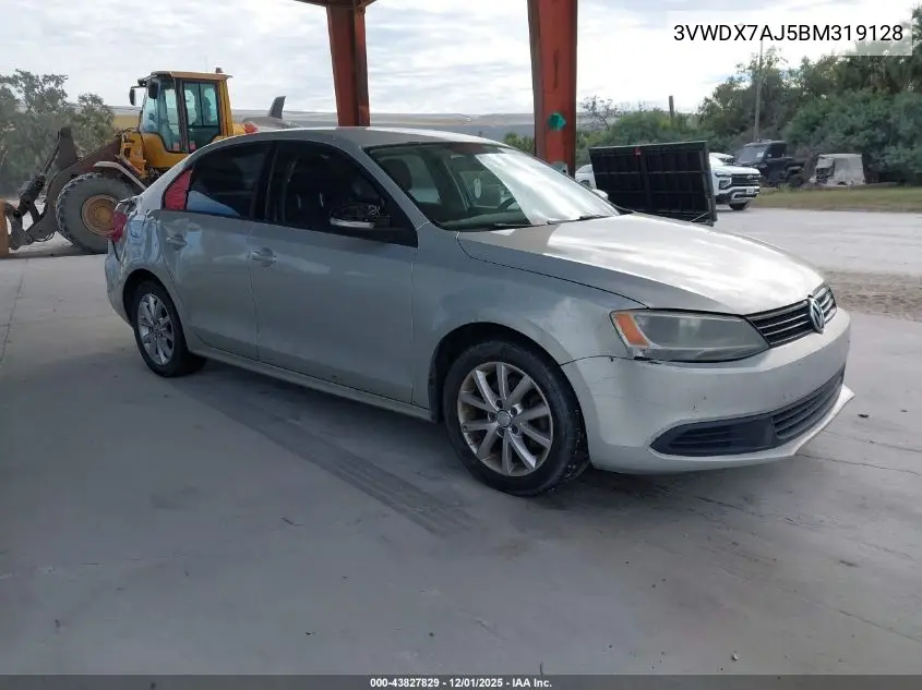 3VWDX7AJ5BM319128 2011 Volkswagen Jetta 2.5L Se