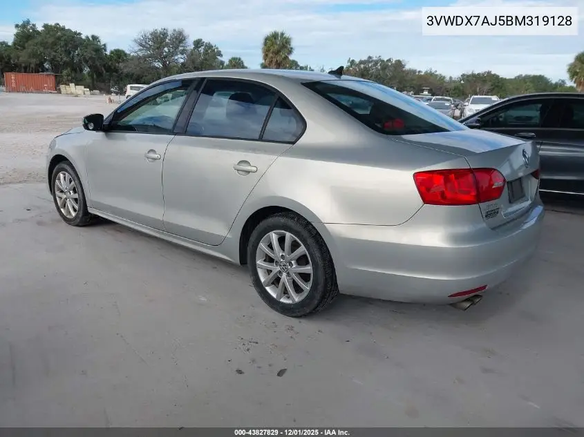 3VWDX7AJ5BM319128 2011 Volkswagen Jetta 2.5L Se