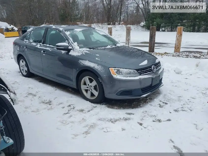 3VWLL7AJXBM066671 2011 Volkswagen Jetta 2.0L Tdi