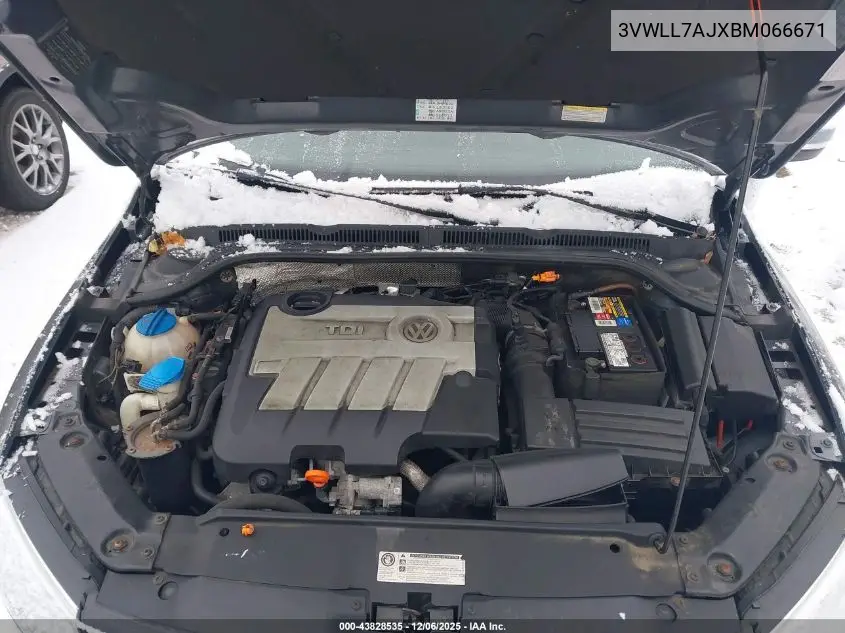 3VWLL7AJXBM066671 2011 Volkswagen Jetta 2.0L Tdi