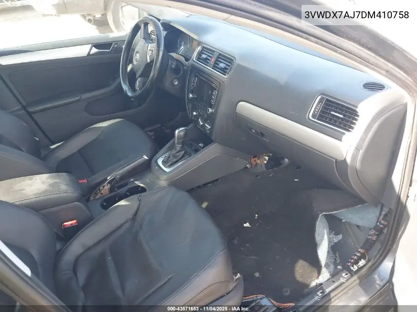3VWDX7AJ7DM410758 2013 Volkswagen Jetta 2.5L Se
