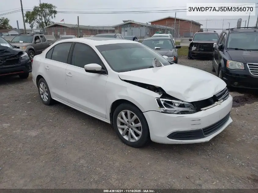 3VWDP7AJ5DM356070 2013 Volkswagen Jetta Se