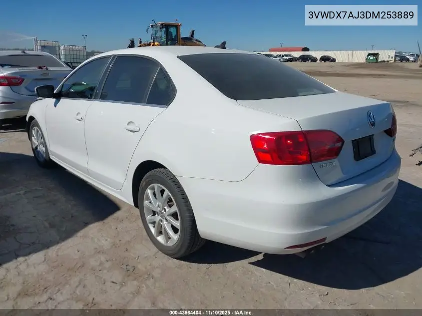 3VWDX7AJ3DM253889 2013 Volkswagen Jetta 2.5L Se