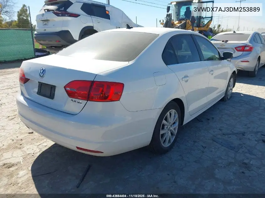 3VWDX7AJ3DM253889 2013 Volkswagen Jetta 2.5L Se
