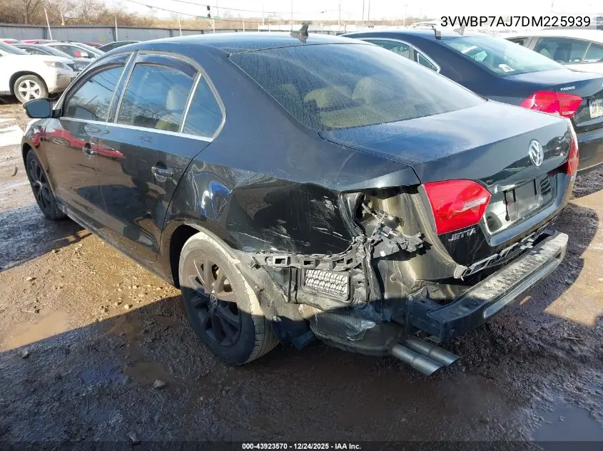 3VWBP7AJ7DM225939 2013 Volkswagen Jetta 2.5L Se