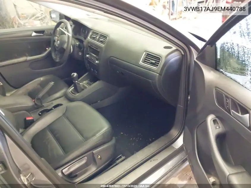 3VWB17AJ9EM440788 2014 Volkswagen Jetta 1.8T Se