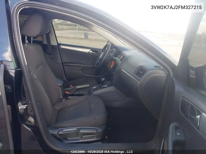 3VW2K7AJ2FM327215 2015 Volkswagen Jetta 2.0L Trendline/2.0L Trendline+