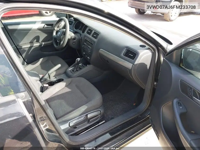 3VWD07AJ6FM233708 2015 Volkswagen Jetta 1.8T Se