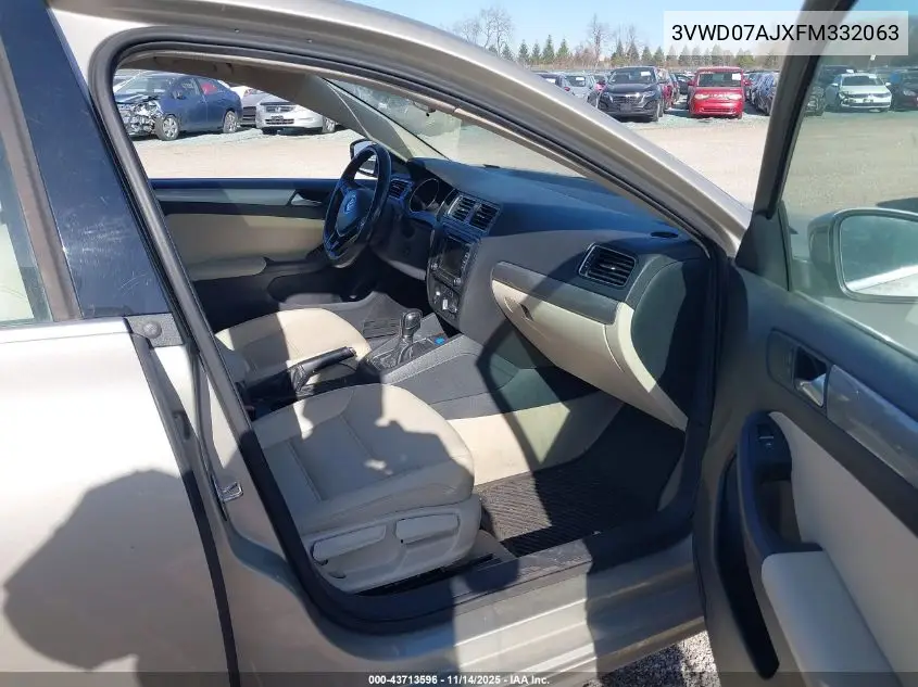 3VWD07AJXFM332063 2015 Volkswagen Jetta 1.8T Se
