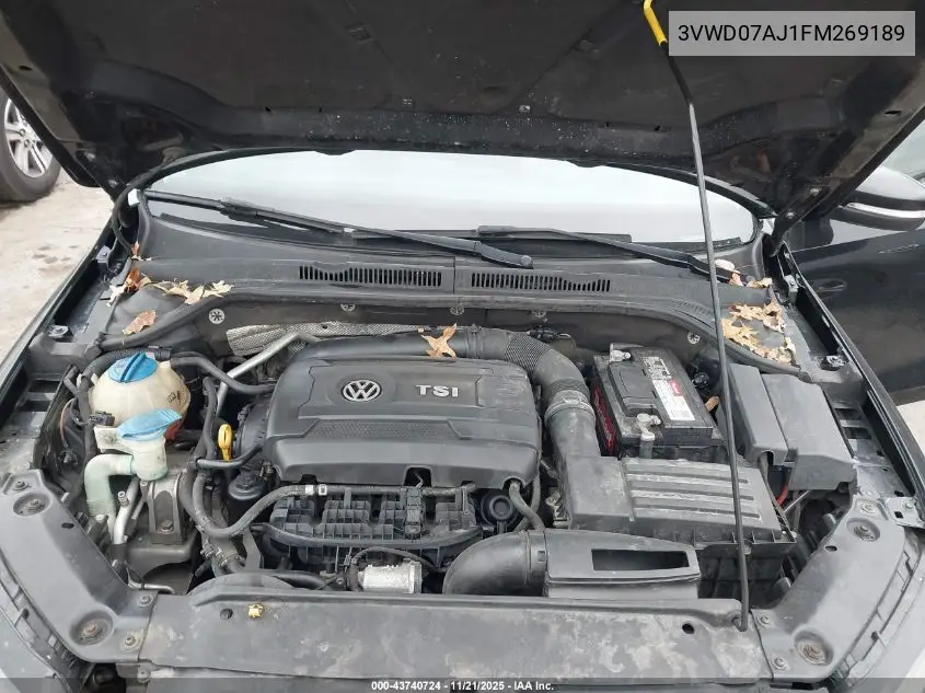 3VWD07AJ1FM269189 2015 Volkswagen Jetta 1.8T Se