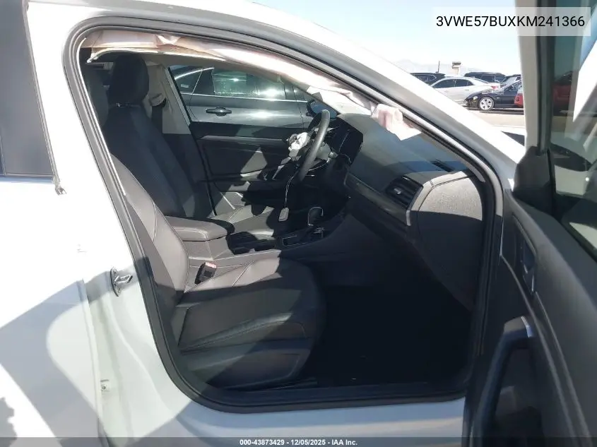 3VWE57BUXKM241366 2019 Volkswagen Jetta 1.4T Sel