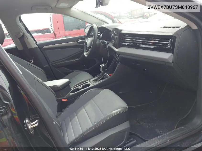 3VWEX7BU7SM043967 2025 Volkswagen Jetta Se